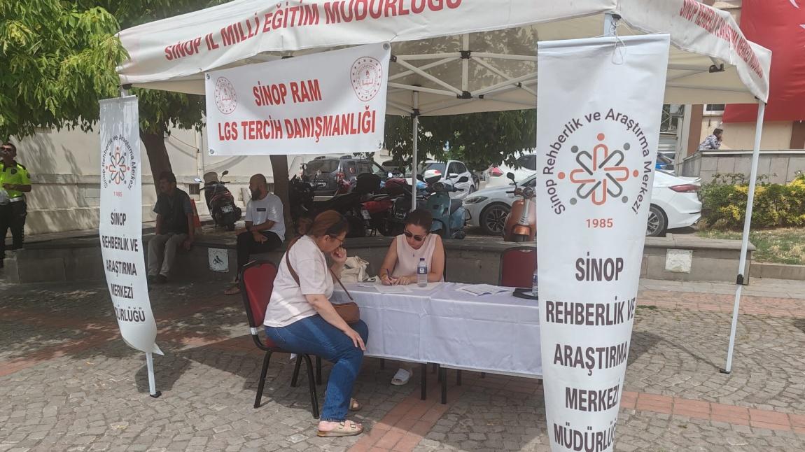 LGS TERCİH DANIŞMALIĞI HİZMETLERİMİZ BAŞLADI.